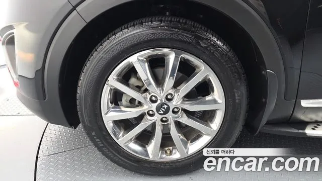 Kia Sorento 2015 — фото 5