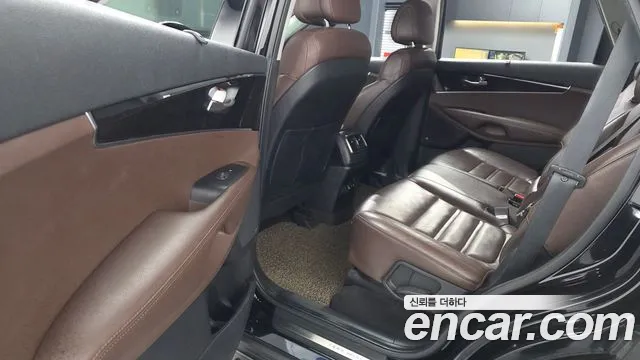 Kia Sorento 2015 — фото 16