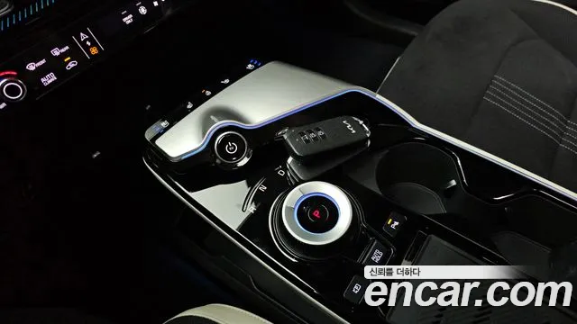 Kia EV6 2024 — фото 12