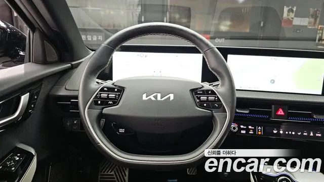 Kia EV6 2024 — фото 19