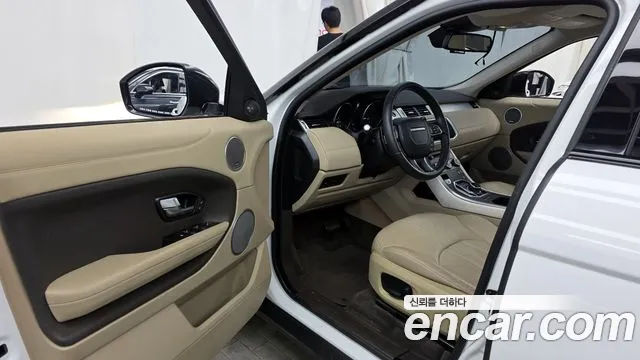 Land Rover Range Rover Evoque 2017 — фото 10