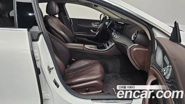 Mercedes-Benz CLS-Class 2021 — фото 17