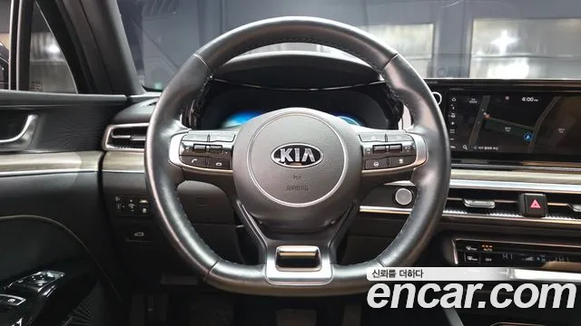 Kia K5 2020 — фото 13