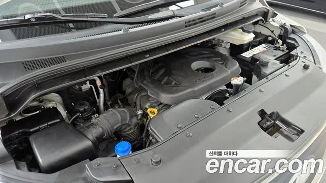 Hyundai Starex 2020 — фото 6