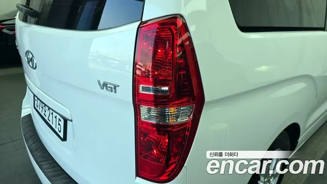 Hyundai Starex 2020 — фото 9