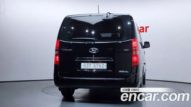Hyundai Starex 2020 — фото 4