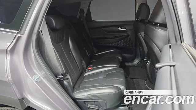 Hyundai Santafe 2021 — фото 12