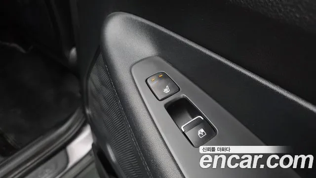 Hyundai Santafe 2021 — фото 18