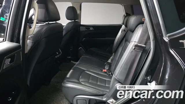 KG_Mobility_Ssangyong Rexton 2018 — фото 16