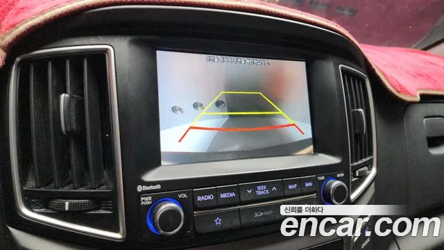 Hyundai Starex 2019 — фото 18