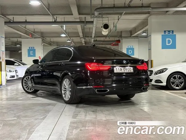 BMW 7-Series 2016 — фото 4