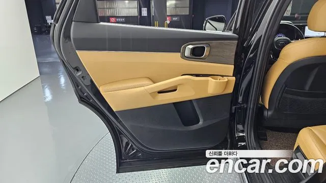 Kia Sorento 2021 — фото 15