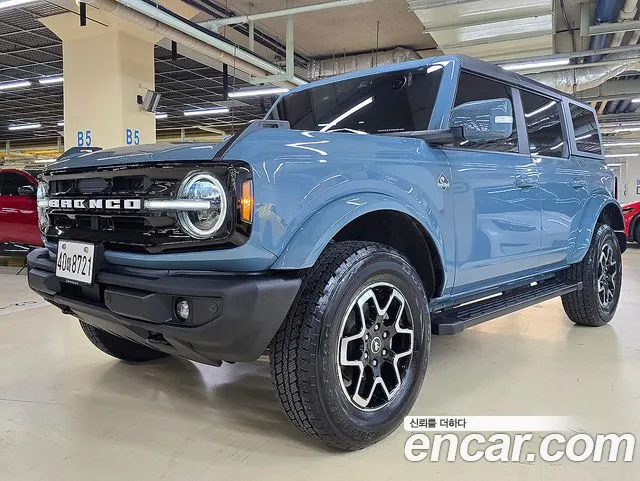 Ford Bronco 2022 — фото 3