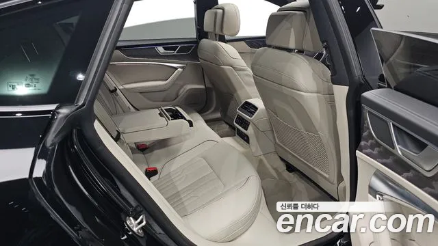Audi A7 2025 — фото 16