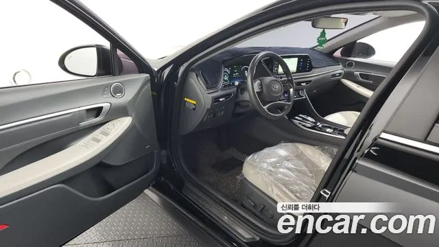 Hyundai Sonata 2020 — фото 13