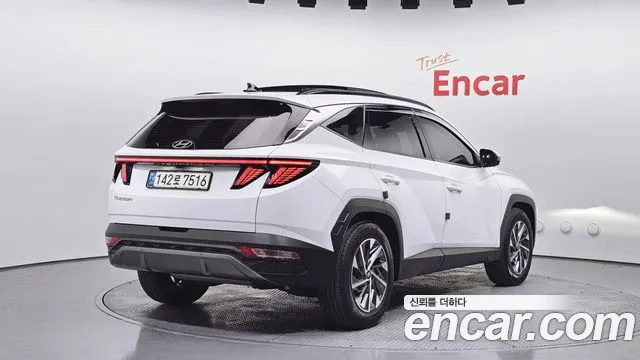 Hyundai Tucson 2021 — фото 2
