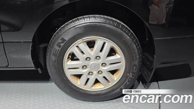 Hyundai Starex 2018 — фото 7