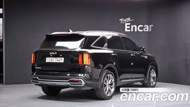 Kia Sorento 2023 — фото 1