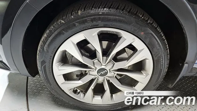 Kia Sorento 2023 — фото 4