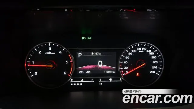 Kia Sorento 2023 — фото 10
