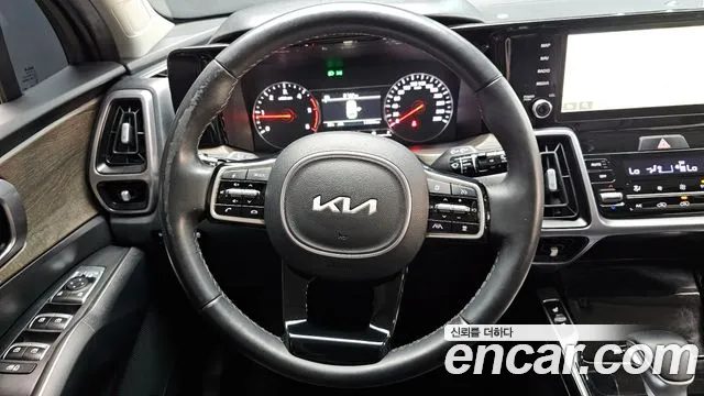 Kia Sorento 2023 — фото 17