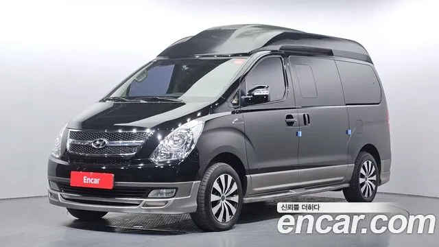 Hyundai Starex 2015 — фото 1