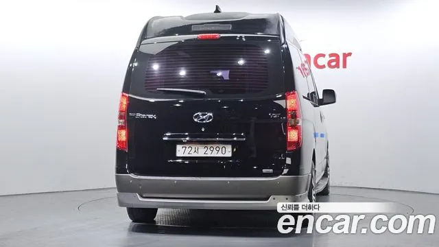 Hyundai Starex 2015 — фото 4