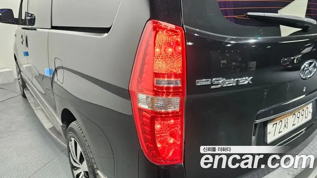 Hyundai Starex 2015 — фото 9