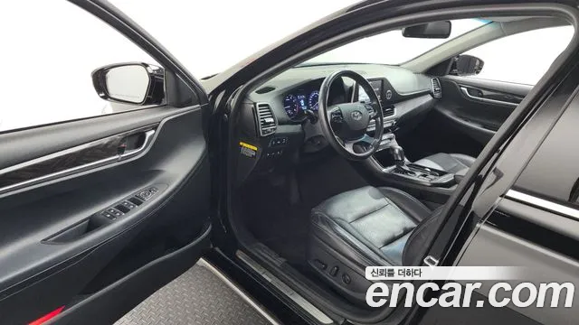 Hyundai Grandeur 2018 — фото 10