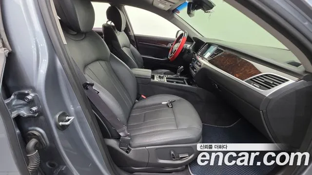 Hyundai Genesis 2016 — фото 13