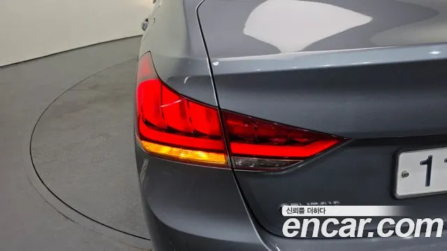 Hyundai Genesis 2016 — фото 9
