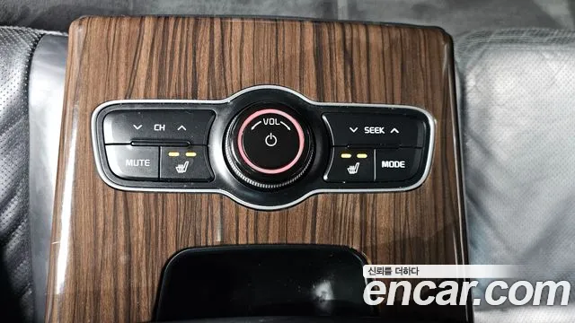 Kia K7 2015 — фото 19