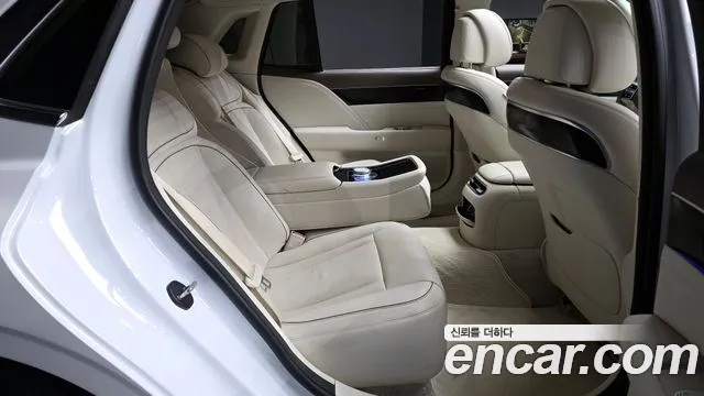 Genesis G90 2022 — фото 18