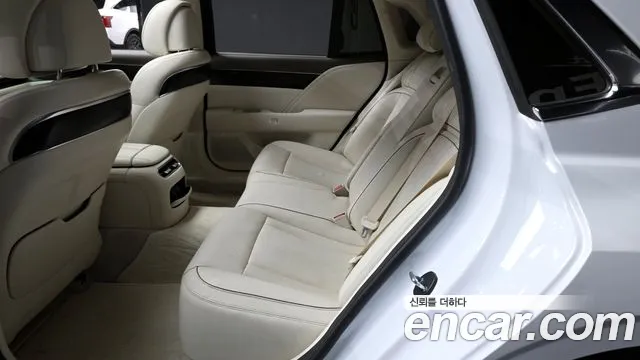 Genesis G90 2022 — фото 16