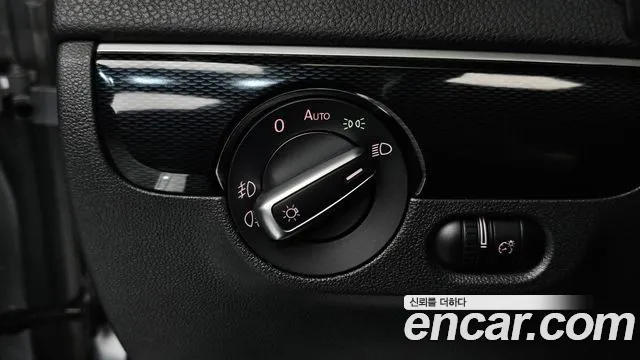 Volkswagen Jetta 2015 — фото 14