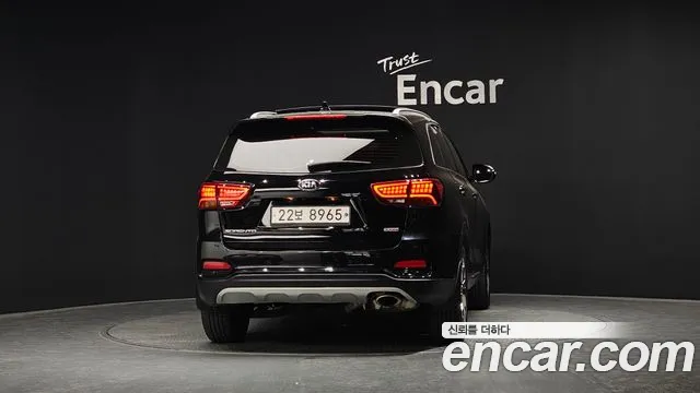 Kia Sorento 2019 — фото 4