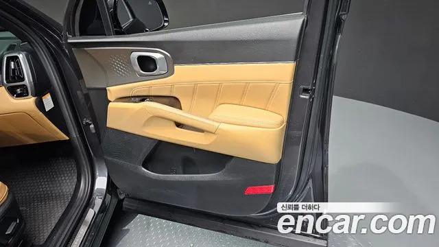 Kia Sorento 2022 — фото 15