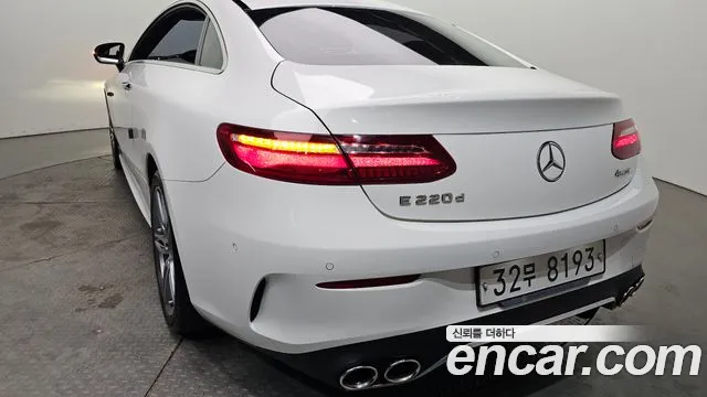 Mercedes-Benz E-Class 2019 — фото 9
