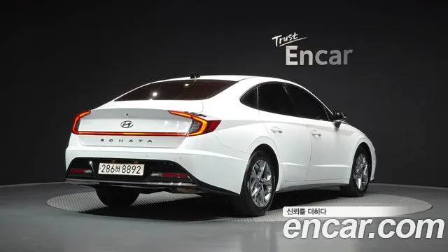 Hyundai Sonata 2022 — фото 2
