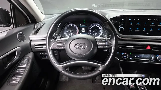 Hyundai Sonata 2022 — фото 19
