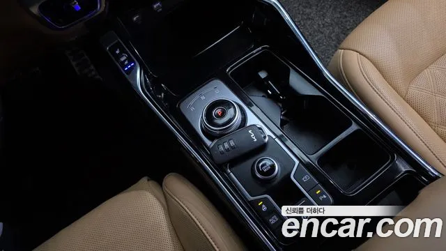 Kia Sorento 2023 — фото 9