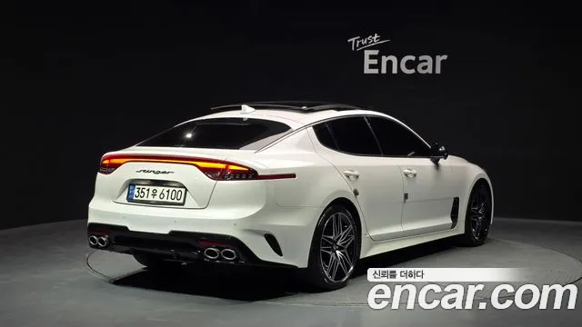 Kia Stinger 2021 — фото 2