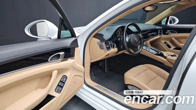 Porsche Panamera 2016 — фото 11