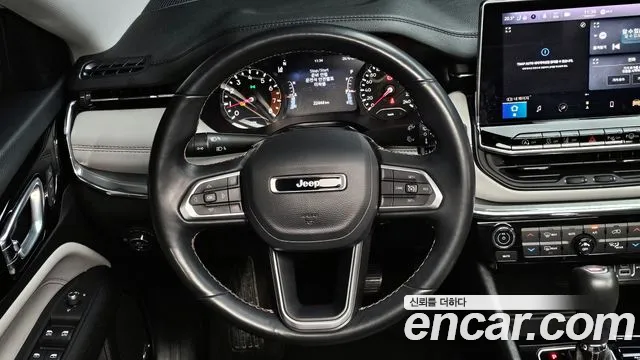 Jeep Compass 2022 — фото 20