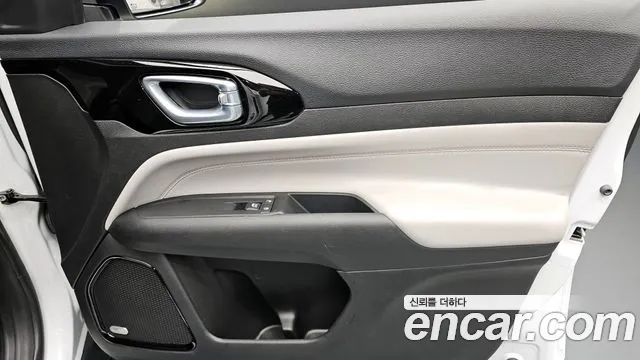 Jeep Compass 2022 — фото 15