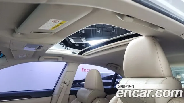 Lexus ES 2014 — фото 17