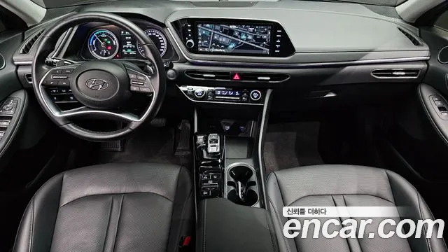 Hyundai Sonata 2022 — фото 10