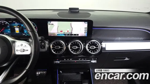 Mercedes-Benz GLB-Class 2021 — фото 19