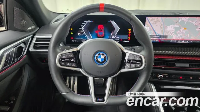 BMW i4 2025 — фото 19