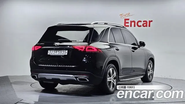 Mercedes-Benz GLE-Class 2019 — фото 2